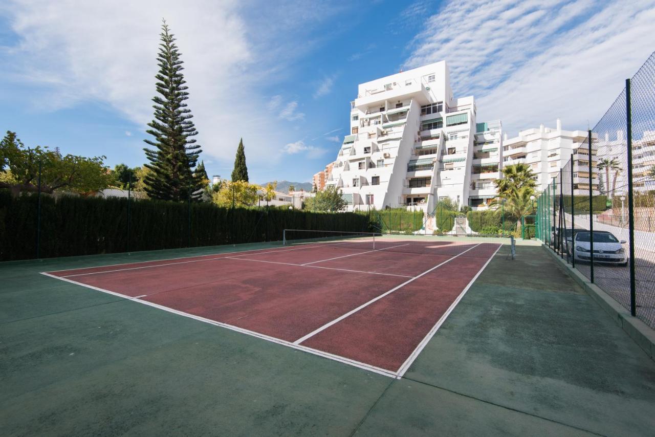 Estiloso Apartamento junto Arroyo de la Miel y Puerto Marina Benalmádena Exterior foto
